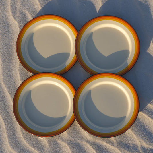 The Classics Enamel Plate Bundle x4