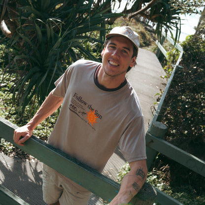 Follow the Sun T-Shirt - Taupe