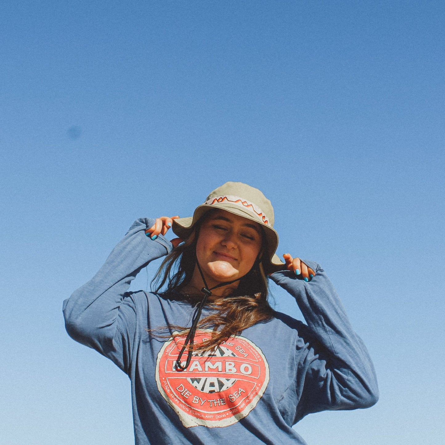 Brunette girl wearing the classics hemp Wide Brim in olive green